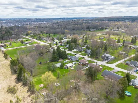 871 16th Street W Georgian Bluffs ON N4K 6V5