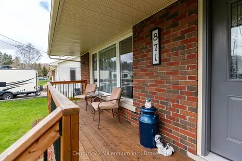 871 16th Street W Georgian Bluffs ON N4K 6V5