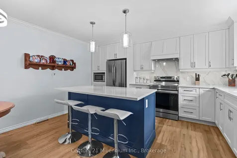 871 16th Street W Georgian Bluffs ON N4K 6V5