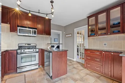 204 Beach Boulevard Hamilton ON L8H 6V9