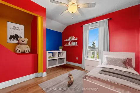 204 Beach Boulevard Hamilton ON L8H 6V9