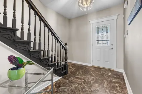 204 Beach Boulevard Hamilton ON L8H 6V9
