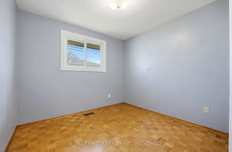 171 Sutherland Drive Kingston ON K7K 5W1
