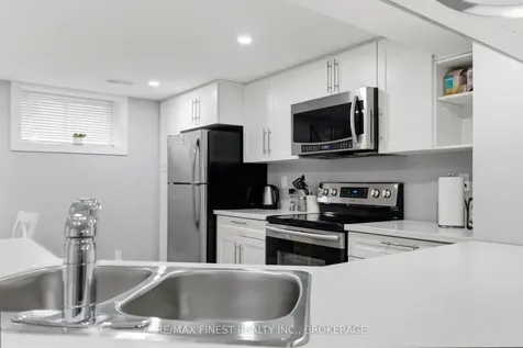 171 Sutherland Drive Kingston ON K7K 5W1