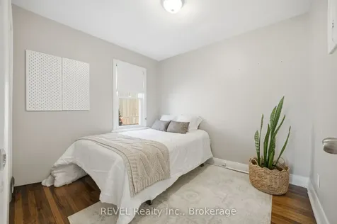 35 Hatter Avenue Welland ON L3C 3P4