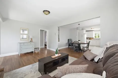 35 Hatter Avenue Welland ON L3C 3P4