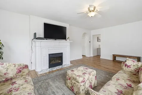 306 Dufferin Avenue Belleville ON K8N 3X7