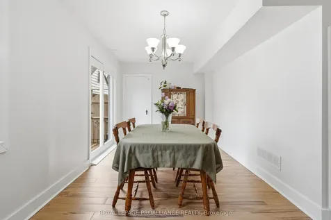 306 Dufferin Avenue Belleville ON K8N 3X7
