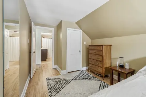 306 Dufferin Avenue Belleville ON K8N 3X7