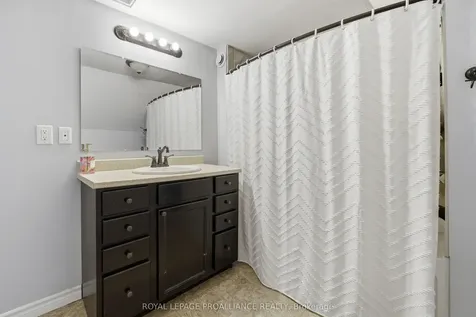 306 Dufferin Avenue Belleville ON K8N 3X7