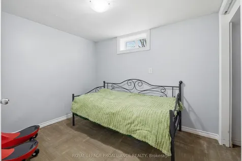 306 Dufferin Avenue Belleville ON K8N 3X7