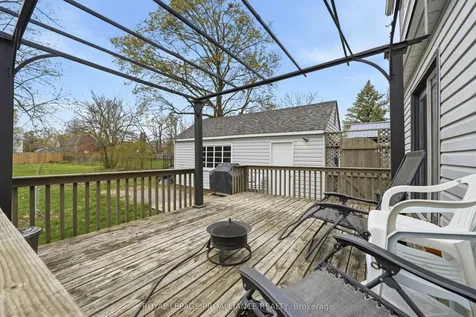306 Dufferin Avenue Belleville ON K8N 3X7