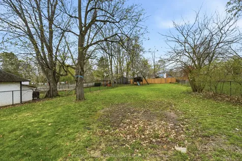 306 Dufferin Avenue Belleville ON K8N 3X7