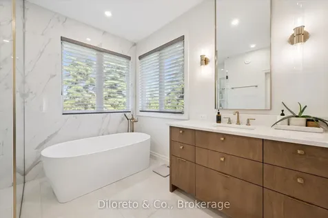 4 Zaduk Place Guelph ON N1G 0A7