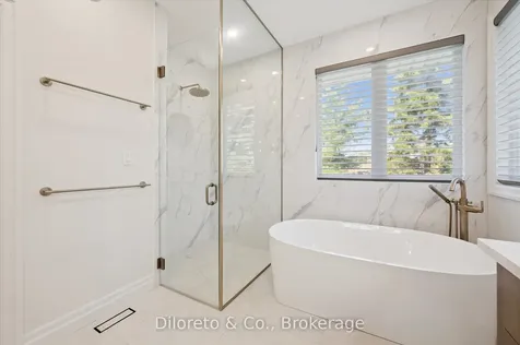 4 Zaduk Place Guelph ON N1G 0A7