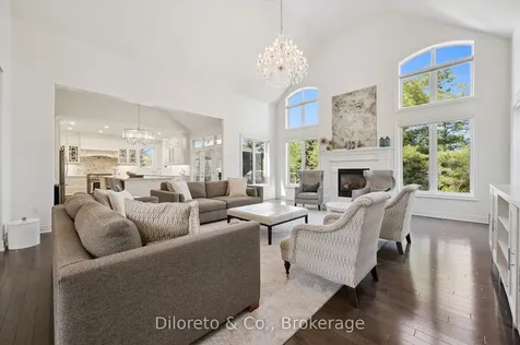 4 Zaduk Place Guelph ON N1G 0A7
