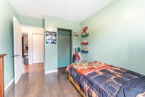 699 Norman Avenue North Bay ON P1B 8C2