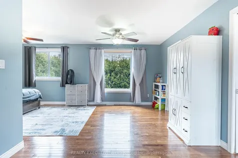 699 Norman Avenue North Bay ON P1B 8C2