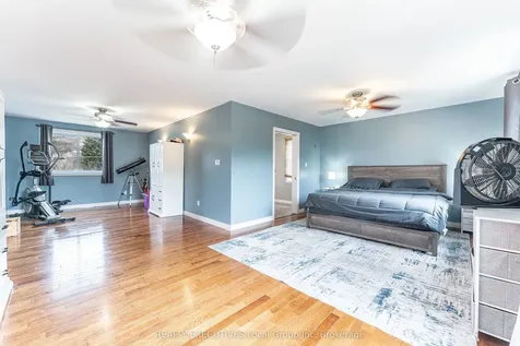 699 Norman Avenue North Bay ON P1B 8C2