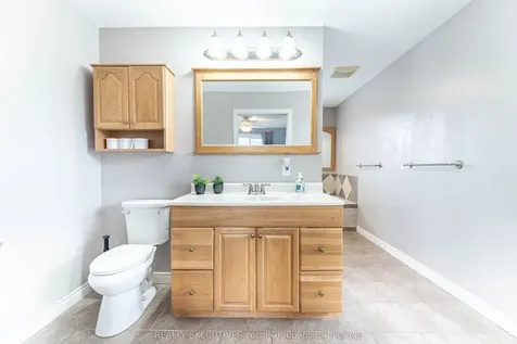 699 Norman Avenue North Bay ON P1B 8C2
