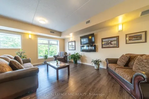 4644 Pettit Avenue Niagara Falls ON L2E 0B4