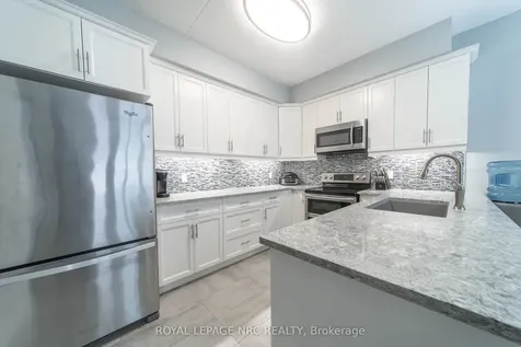 4644 Pettit Avenue Niagara Falls ON L2E 0B4