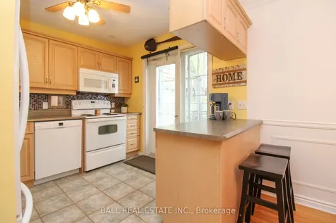 90 Parkdale Avenue Selwyn ON K9L 1K4