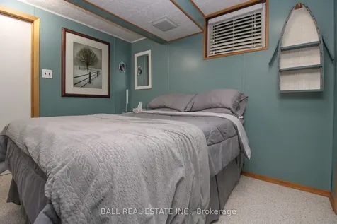 90 Parkdale Avenue Selwyn ON K9L 1K4