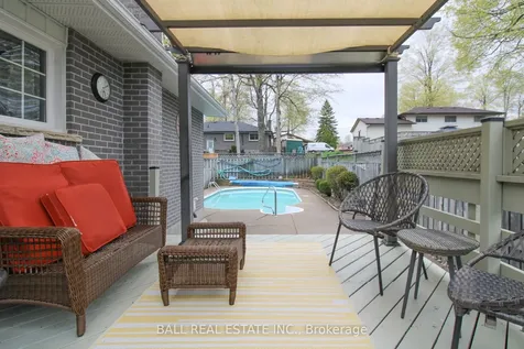 90 Parkdale Avenue Selwyn ON K9L 1K4