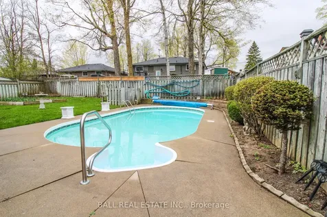 90 Parkdale Avenue Selwyn ON K9L 1K4