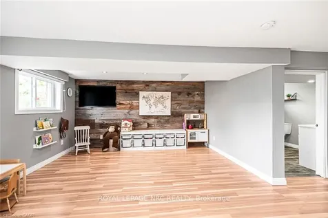 34 Oswego Park Road Haldimand ON N1A 2W2