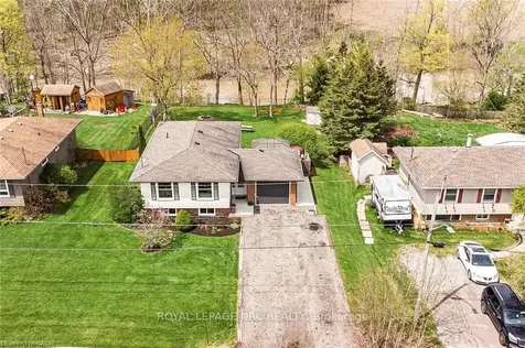 34 Oswego Park Road Haldimand ON N1A 2W2