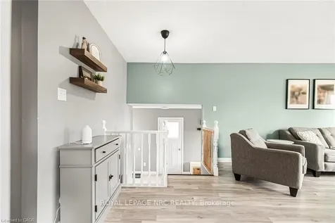 34 Oswego Park Road Haldimand ON N1A 2W2