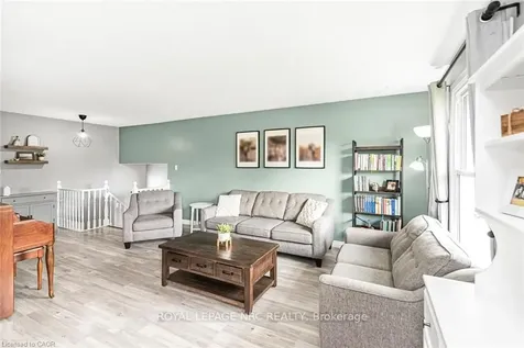 34 Oswego Park Road Haldimand ON N1A 2W2