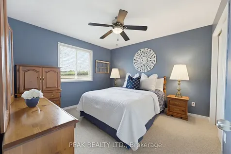 157 Whitlaw Way Brant ON N3L 4C9