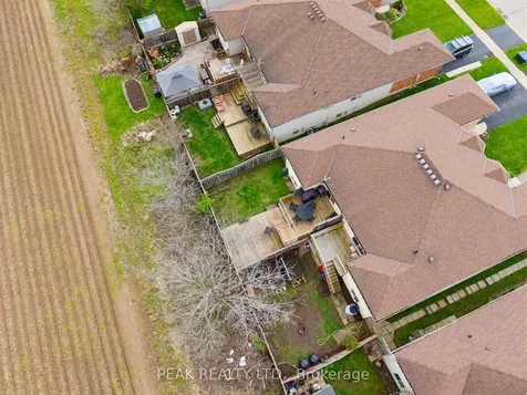 157 Whitlaw Way Brant ON N3L 4C9