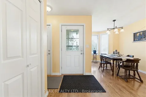 157 Whitlaw Way Brant ON N3L 4C9