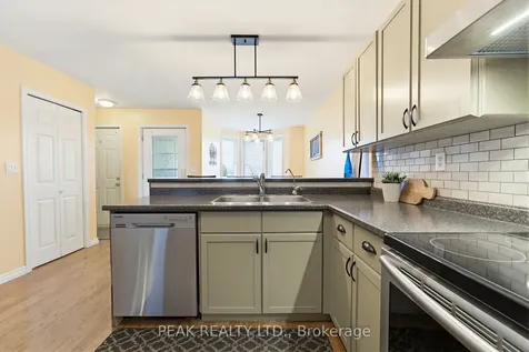 157 Whitlaw Way Brant ON N3L 4C9