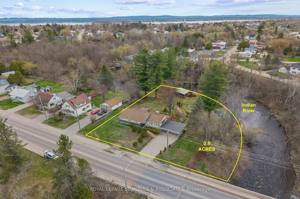499 Boundary Road E Pembroke ON K8A 6L7