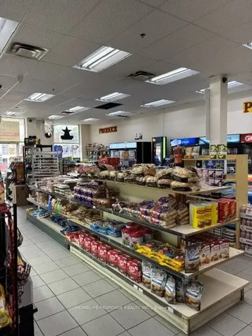 210 Mohawk Road E Hamilton ON L9A 2H6