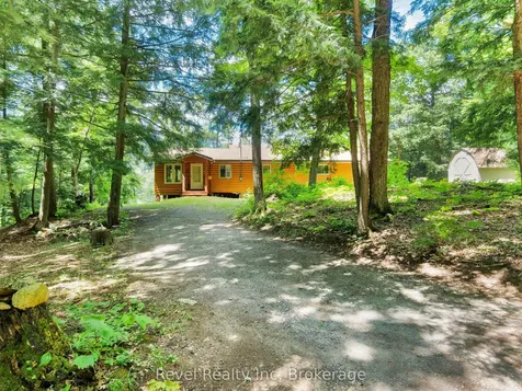 1022 Bird Lake Crescent Bracebridge ON P1L 1X1