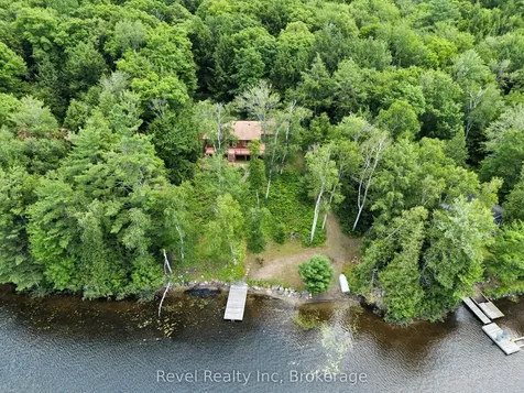 1022 Bird Lake Crescent Bracebridge ON P1L 1X1