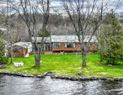 7 Reid's Road Kawartha Lakes ON K0M 1L0