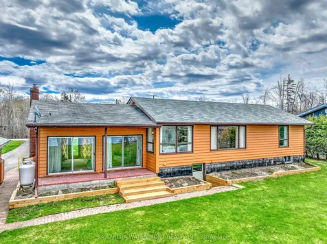 7 Reid's Road Kawartha Lakes ON K0M 1L0