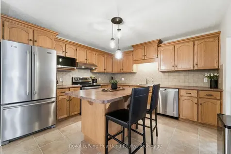 3-59 Eagle Drive Stratford ON N5A 7Z1