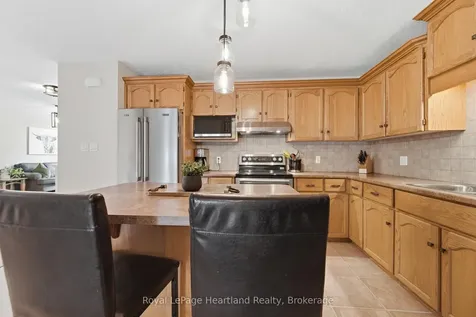 3-59 Eagle Drive Stratford ON N5A 7Z1