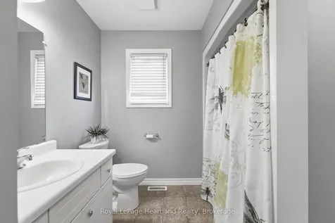 3-59 Eagle Drive Stratford ON N5A 7Z1