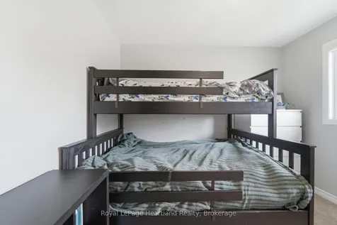 3-59 Eagle Drive Stratford ON N5A 7Z1