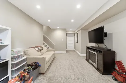 3-59 Eagle Drive Stratford ON N5A 7Z1