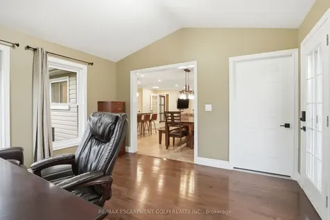 2114 Golf Club Road Hamilton ON L0R 1P0